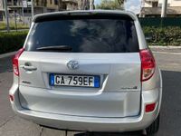 usata Toyota RAV4 RAV 42.2 d-4d Luxury 177cv