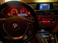 Usata BMW 330 Luxury Line 258 CV (189 kW) 2015 Blu/azzurro Station wagon