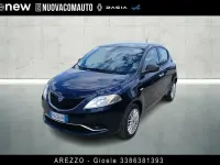 Usata Lancia Ypsilon Silver 69 CV (50 kW) 2018 Blu Utilitaria