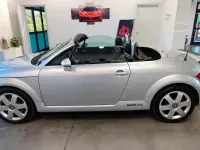 Usata Audi TT Roadster Comfort 225 CV (165 kW) 2000 Argento Cabrio