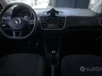 Usata VW up! Move 68 CV (50 kW) 2022 Bianco Utilitaria