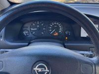 Usata Opel Zafira Elegance 125 CV (91 kW) 2002 Grigio Monovolume