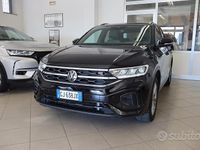Usata VW T-Roc R-line 110 CV (80 kW) 2022 Nero SUV
