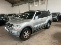 Usata Mitsubishi Pajero 115 CV (84 kW) 2003 Grigio SUV