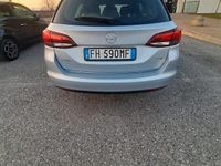 Usata Opel Astra Innovation 110 CV (80 kW) 2017 Grigio Station wagon