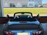 Usata Mazda MX5 High 126 CV (92 kW) 2007 Grigio Cabrio