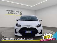 Usata Toyota Yaris Hybrid Active 92 CV (67 kW) 2025 Bianco Berlina