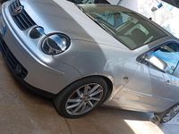 Usata VW Polo 75 CV (55 kW) 2005 Grigio Utilitaria