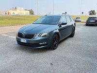 Usata Skoda Octavia Executive 116 CV (85 kW) 2018 Grigio Station wagon