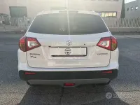 Usata Suzuki Vitara Cool 120 CV (88 kW) 2015 Bianco SUV