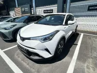 Usata Toyota C-HR Active 122 CV (89 kW) 2017 Bianco SUV