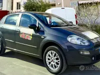 Usata Fiat Grande Punto 77 CV (56 kW) 2010 Grigio Utilitaria