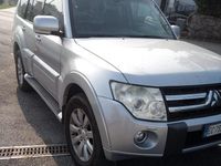Usata Mitsubishi Pajero 200 CV (147 kW) 2010 Grigio SUV