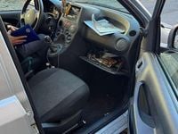 Usata Fiat Panda Active 69 CV (50 kW) 2011 Argento Utilitaria