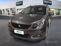 Usata Peugeot 2008 Signature Sky 102 CV (75 kW) 2019 Grigio SUV