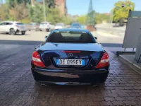 Usata Mercedes SLK200 163 CV (119 kW) 2006 Blu/azzurro Cabrio