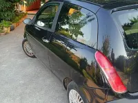 Usata Lancia Ypsilon 80 CV (58 kW) 2004 Nero Utilitaria