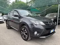 Second-hand Toyota RAV4 Style 124 CP (91 kW) 2015 Gri SUV