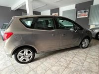 Usata Opel Meriva Cosmo 75 CV (55 kW) 2011 Grigio Monovolume