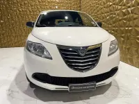 Usata Lancia Ypsilon Silver 69 CV (50 kW) 2013 Bianco Utilitaria