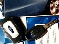 Usata Ford Ka Titanium 75 CV (55 kW) 2010 Blu/azzurro Utilitaria