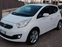 Usata Kia Venga 125 CV (91 kW) 2010 Bianco Utilitaria