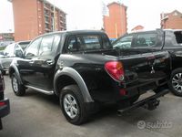 Usata Mitsubishi L200 Intense 136 CV (100 kW) 2011 Nero Pick-up