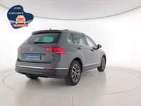 Usata VW Tiguan Life 131 CV (96 kW) 2023 Dolphin grey metallizzato SUV