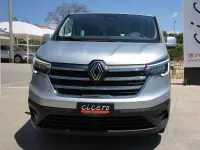 Usata Renault Trafic 150 CV (110 kW) 2024 Argento Monovolume