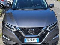 Usata Nissan Qashqai N-Connecta 116 CV (85 kW) 2018 Grigio SUV