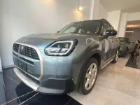 Usata Mini Cooper Countryman Favoured 170 CV (125 kW) 2024 Rooftop grey SUV