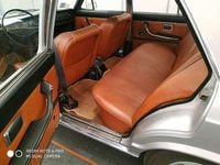 Usata Fiat 130 160 CV (117 kW) 1971 Argento Berlina