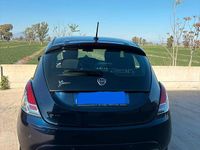 Usata Lancia Ypsilon 95 CV (69 kW) 2016 Blu Utilitaria