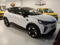 Nuova Renault Captur Techno 101 CV (74 kW) 2026 Bianco SUV