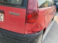 Usata Fiat Punto 54 CV (39 kW) 1998 Rosso Berlina