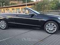 Usata Mercedes E200 Luxury 184 CV (135 kW) 2010 Nero Cabrio