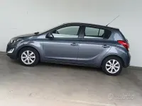 Usata Hyundai i20 Edition 85 CV (62 kW) 2012 Bluazzurro Utilitaria