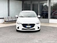 Usata Mazda 2 75 CV (55 kW) 2016 Bianco Berlina