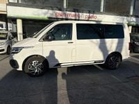Usata VW Multivan 150 CV (110 kW) 2022 Argento pastello Monovolume