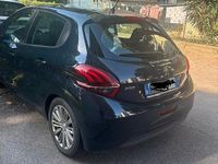 Usata Peugeot 208 Active 82 CV (60 kW) 2017 Utilitaria