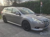 Usata Subaru Legacy Trend 150 CV (110 kW) 2011 Grigio Station wagon