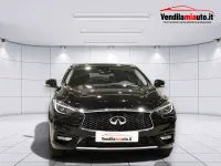 Usata Infiniti Q30 Business 109 CV (80 kW) 2017 Nero Berlina