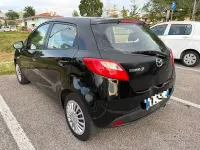 Usata Mazda 2 86 CV (63 kW) 2008 Nero Utilitaria
