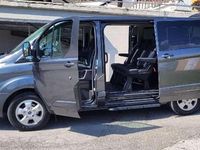 Usata Ford Tourneo Custom 131 CV (96 kW) 2017 Grigio Furgone