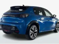 Usata Peugeot 208 GT-line 101 CV (74 kW) 2021 Blu Utilitaria