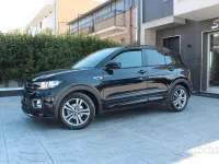 Usata VW T-Cross Sport 110 CV (80 kW) 2022 Nero SUV