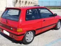 Usata Daihatsu Charade 101 CV (74 kW) 1995 Rosso Berlina
