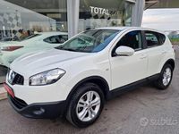 Usata Nissan Qashqai Acenta 117 CV (86 kW) 2010 Bianco pastello SUV