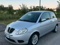Usata Lancia Ypsilon 60 CV (44 kW) 2008 Grigio Utilitaria