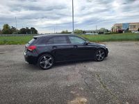 Usata Mercedes A180 116 CV (85 kW) 2022 Schwartz Berlina